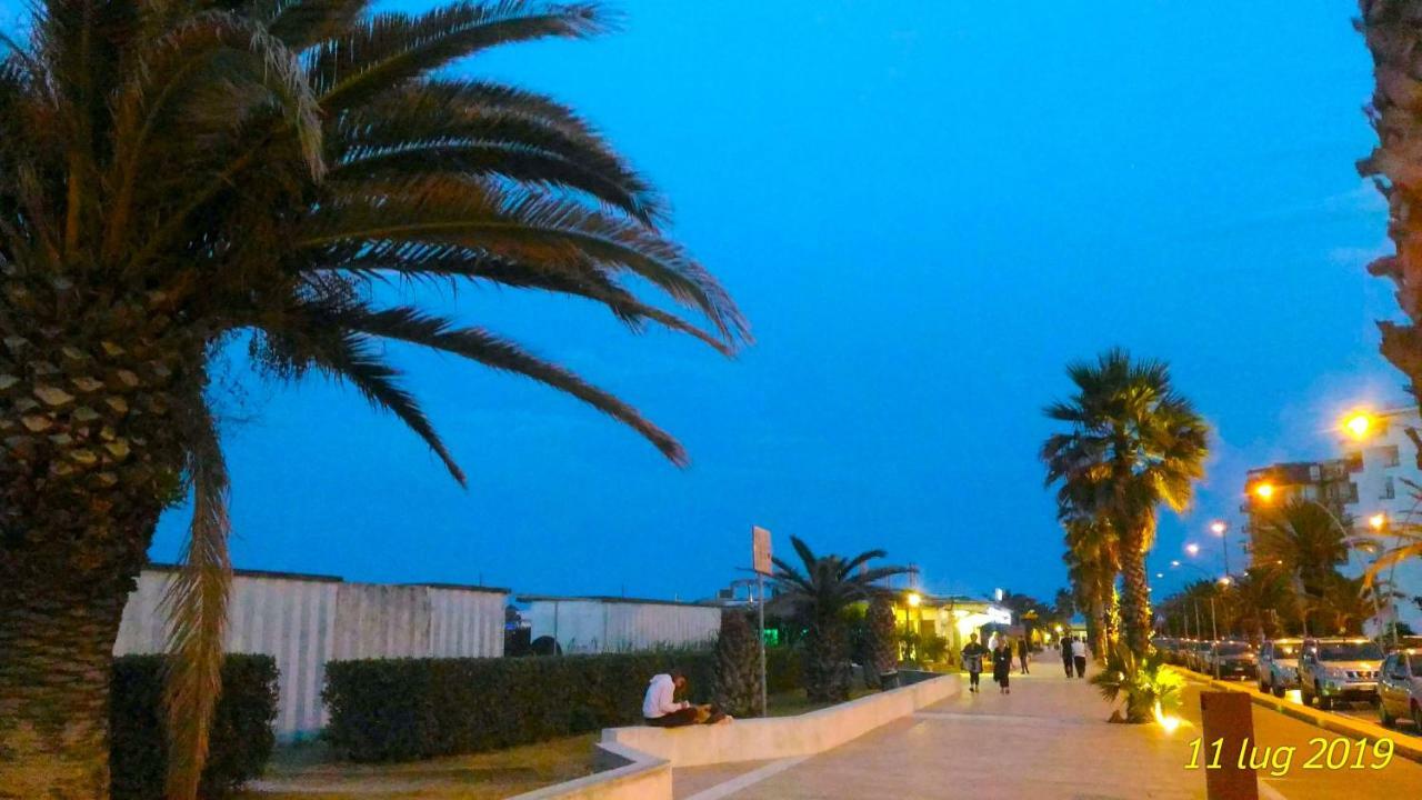 Casetta D Amare Civitanova Marche Luaran gambar